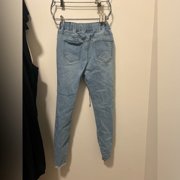 small blue shein jean like pants! - Picture 2 of 2
